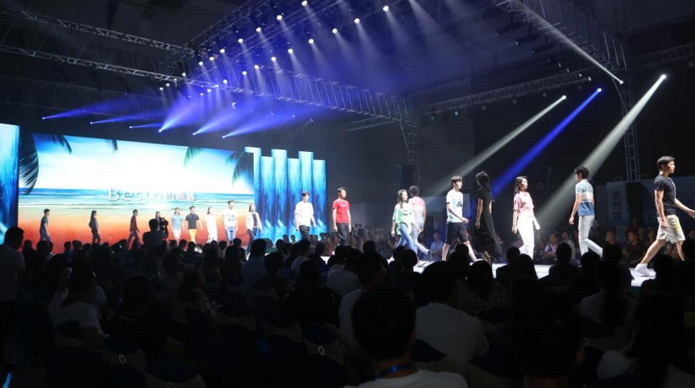 真如想象中的風光嗎？演出經紀人職業現狀調查