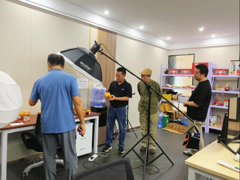 深化校企合作，共促人才培養(yǎng)——蘭育平副院長(zhǎng)帶隊(duì)赴企業(yè)開展訪企拓崗專項(xiàng)活動(dòng)紀(jì)實(shí)